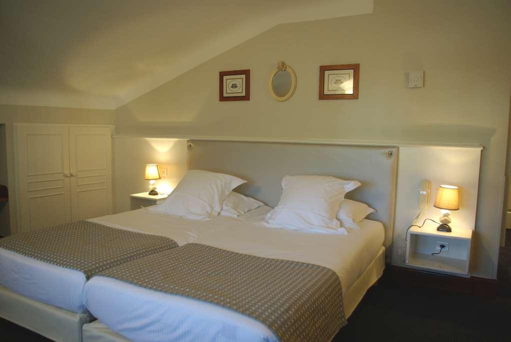 Hotel Ithurria - Teritoria Aïnhoa Szoba fotó