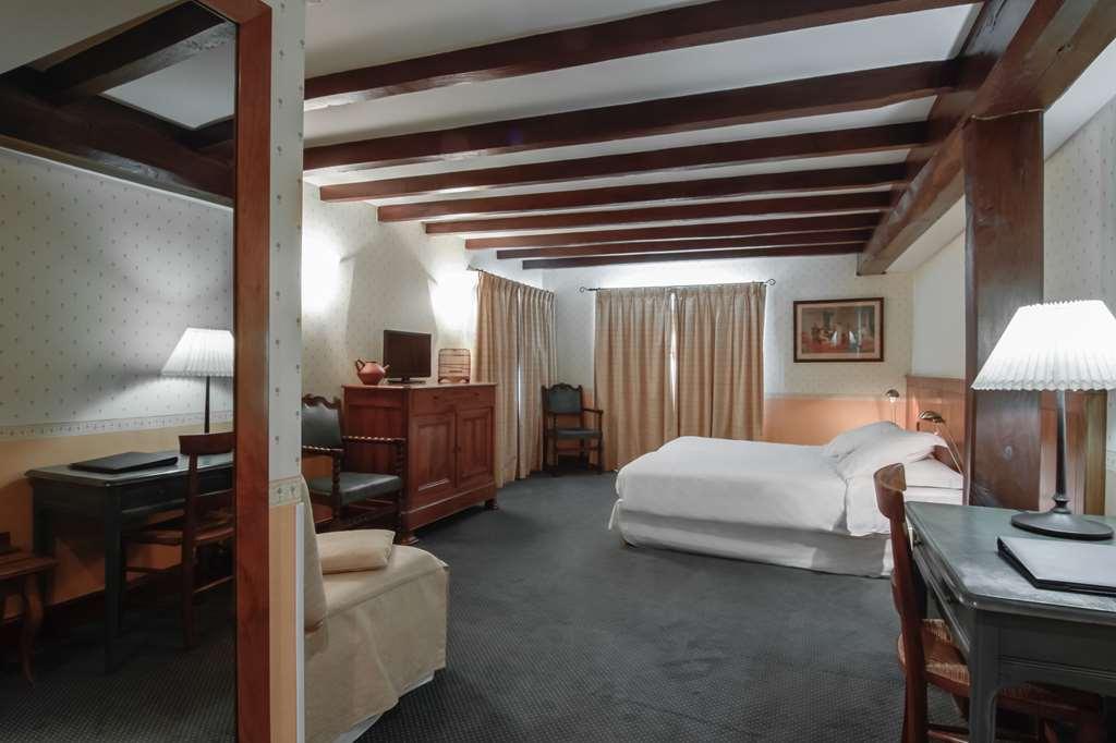 Hotel Ithurria - Teritoria Aïnhoa Szoba fotó